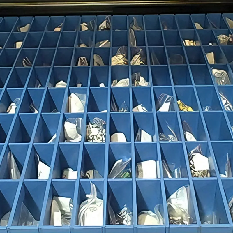 Auto diely Špeciálna dutá plechová otočná škatuľa